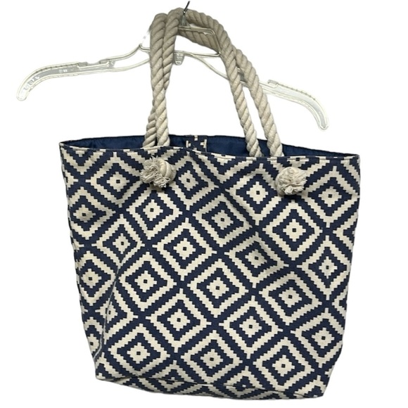 summer & rose Handbags - Beach Bag , Pool Bag , Tote